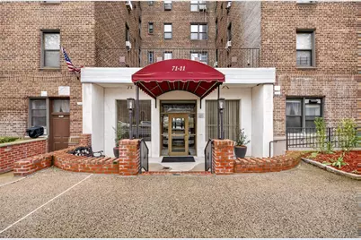 71-11 Yellowstone Boulevard #4B, Forest Hills, NY 11375 - Photo 2