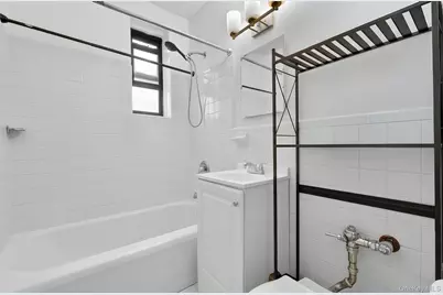 71-11 Yellowstone Boulevard #4B, Forest Hills, NY 11375 - Photo 12