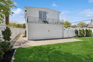 1804 Maurice Ave, East Meadow, NY 11554 - Photo 28