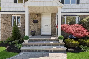 1804 Maurice Ave, East Meadow, NY 11554 - Photo 2