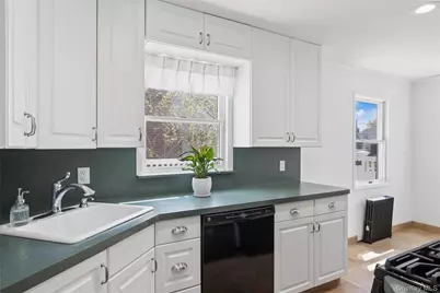 1804 Maurice Avenue, East Meadow, NY 11554 - Photo 10
