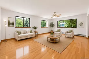 4 Mack Pl, Monroe, NY 10950 - Photo 10