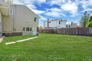 5 Warren Pl, Plainview, NY 11803 - Photo 38