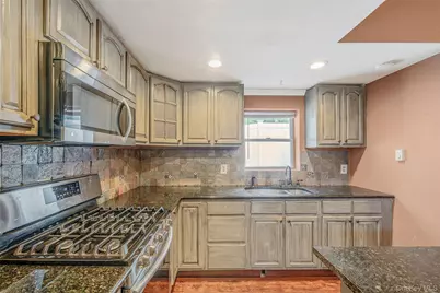 93 Maple Road, Kings Park, NY 11754 - Photo 10