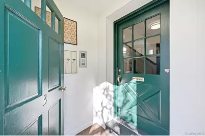 3 Campus Place #MR, Scarsdale, NY 10583 - Photo 6