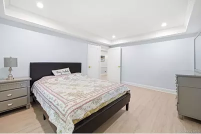 3 Campus Place #MR, Scarsdale, NY 10583 - Photo 32