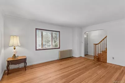 106 Aster Drive, New Hyde Park, NY 11040 - Photo 8