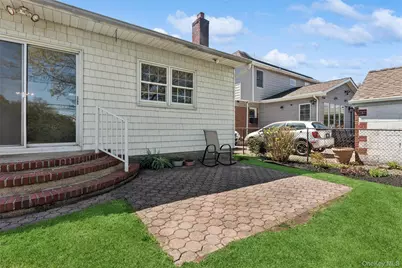 106 Aster Drive, New Hyde Park, NY 11040 - Photo 40