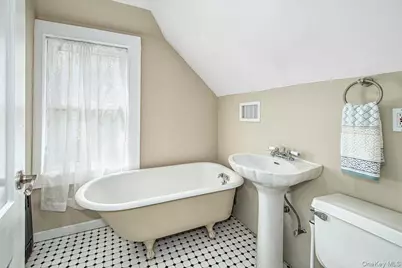 13 Chadwick Road, White Plains, NY 10604 - Photo 34