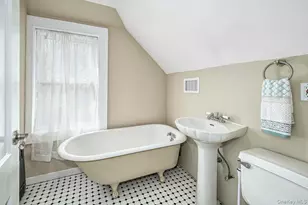 13 Chadwick Rd, White Plains, NY 10604 - Photo 34