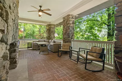 13 Chadwick Road, White Plains, NY 10604 - Photo 20