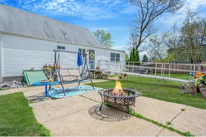 130 Lafayette Road, West Babylon, NY 11704 - Photo 24