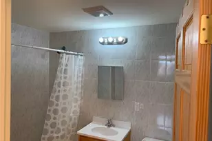 75-18 Aquatic Dr, Arverne, NY 11692 - Photo 8