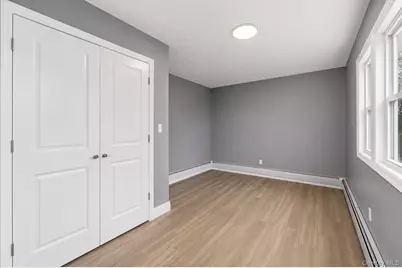 2206 Union Boulevard, Bay Shore, NY 11706 - Photo 12