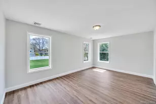 17 Blackpine Dr, Medford, NY 11763 - Photo 16