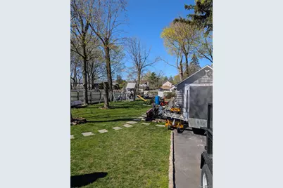 42 3rd Avenue, Huntington Station, NY 11746 - Photo 10
