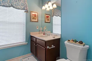 156 Stoneleigh Dr, Riverhead, NY 11901 - Photo 26