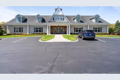 156 Stoneleigh Drive, Riverhead, NY 11901 - Photo 32