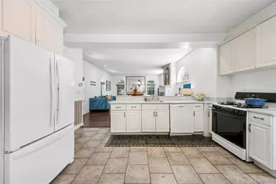 8 Hobart Street, Bronxville, NY 10708 - Photo 20