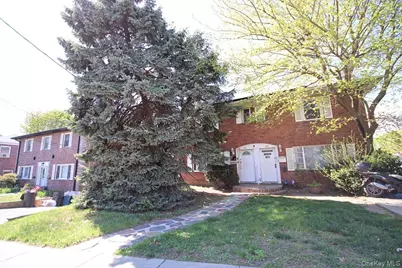 1051 Victory Boulevard, New York, NY 10301 - Photo 8