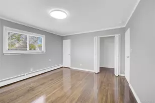9 Sea Wall Ln, Bayville, NY 11709 - Photo 14