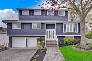 9 Sea Wall Ln, Bayville, NY 11709 - Photo 2