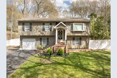 591 Meadow Road, Kings Park, NY 11754 - Photo 40