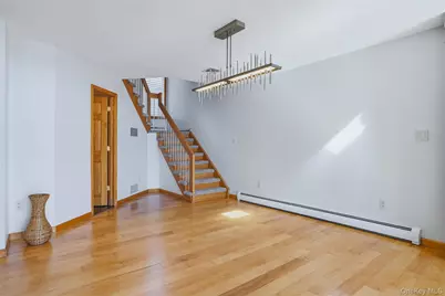 739 Hewitt Lane, New Windsor, NY 12553 - Photo 4