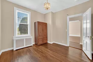 81 Woodland Ave, New Rochelle, NY 10805 - Photo 8