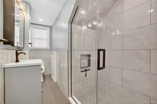 81 Woodland Ave, New Rochelle, NY 10805 - Photo 12