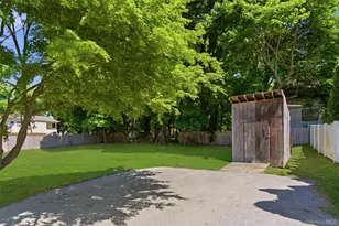 23 Virginia Ave, Huntington, NY 11743 - Photo 24