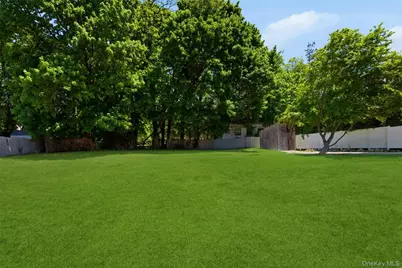 23 Virginia Avenue, Huntington, NY 11743 - Photo 22