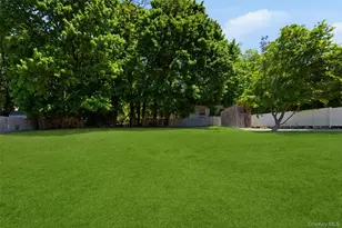 23 Virginia Ave, Huntington, NY 11743 - Photo 22