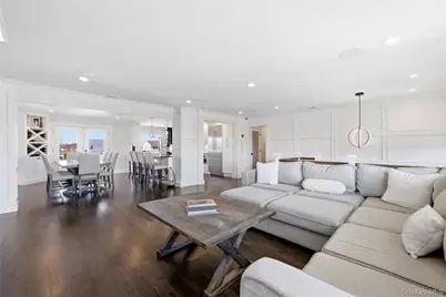 11 Dolphin Lane, West Islip, NY 11795 - Photo 4