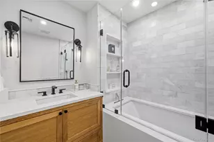 11 Dolphin Ln, West Islip, NY 11795 - Photo 18