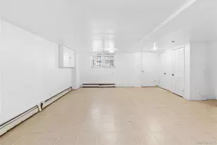 25-35 Bayside Ln, Flushing, NY 11358 - Photo 16