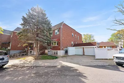2535 Bayside Lane, Flushing, NY 11358 - Photo 1