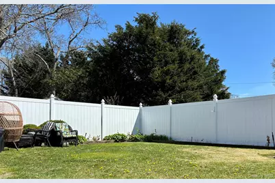 228 Patchogue Avenue, Mastic, NY 11950 - Photo 12
