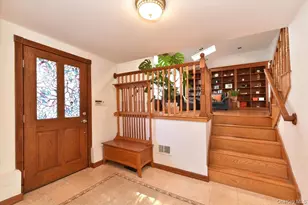 10 Orange Dr, Jericho, NY 11753 - Photo 4