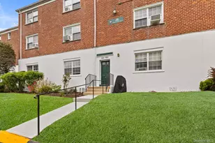 37 Fieldstone, Hartsdale, NY 10530 - Photo 2