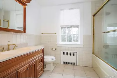 50 Greenacres Avenue, Scarsdale, NY 10583 - Photo 16