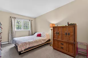54 Whitman Ct, Middletown, NY 10941 - Photo 18