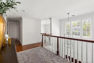152 Plymouth Ct, Manhasset, NY 11030 - Photo 16