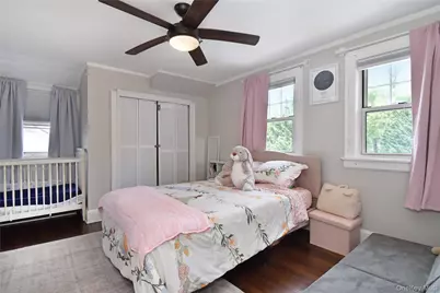 196 N Kensico Avenue, White Plains, NY 10604 - Photo 16
