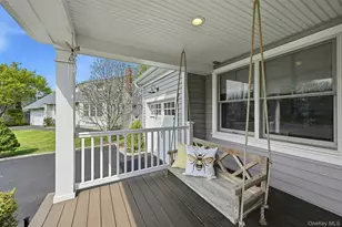 11 Elmont Ln, East Northport, NY 11731 - Photo 4