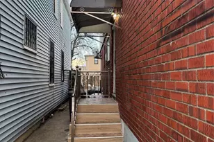 171-28 103rd Rd, Jamaica, NY 11433 - Photo 14