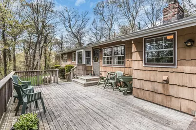 16 Buckingham Drive, Dix Hills, NY 11746 - Photo 28