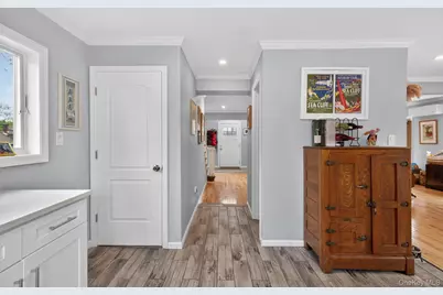 13 Wansor Avenue, Bayville, NY 11709 - Photo 28