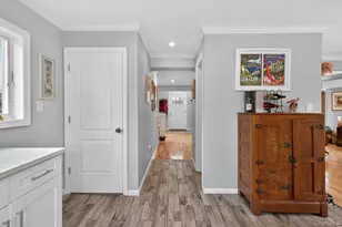 13 Wansor Ave, Bayville, NY 11709 - Photo 28