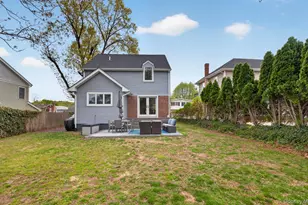 13 Wansor Ave, Bayville, NY 11709 - Photo 30
